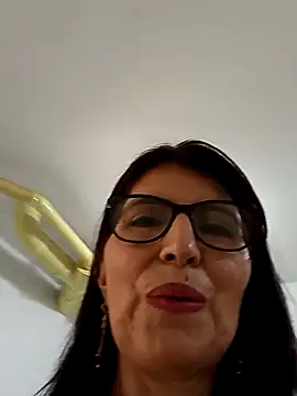 swity_foster's cam snapshot