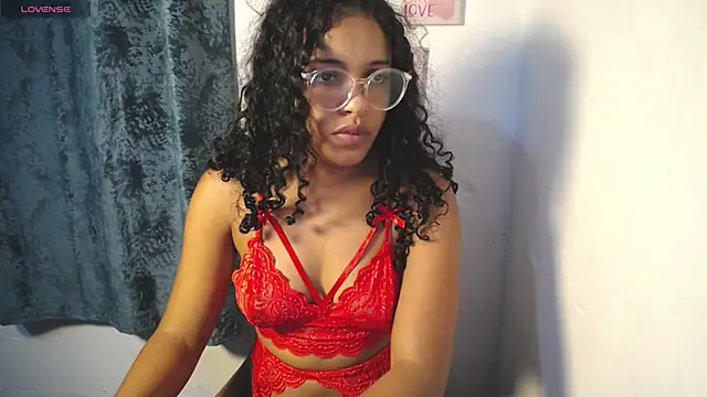 chleo_rosse's cam snapshot