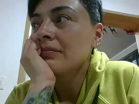 kat_paradise's cam snapshot