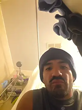 piggylatino's cam snapshot