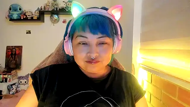 Shaddycute_'s cam snapshot