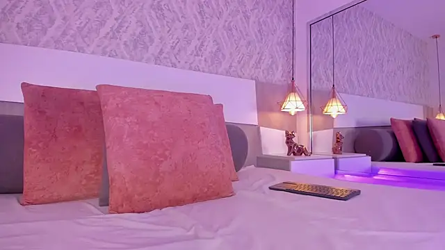 AishaPeyton's cam snapshot