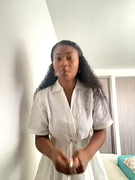 damaris0523's cam snapshot