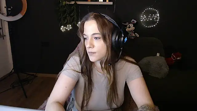 Luna_Lynn's cam snapshot