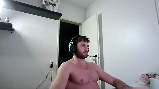 alpha-hunk live sex cam
