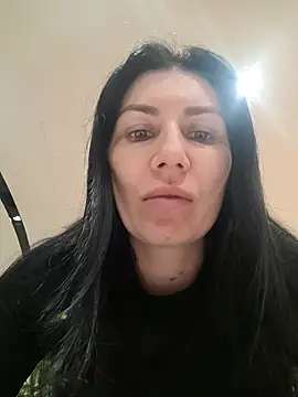 karinamadnessdesiree's cam snapshot