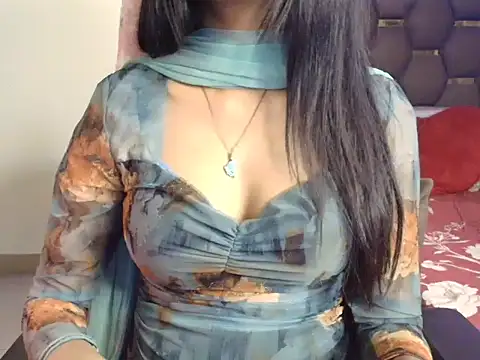 CUTE_princess_143's cam snapshot