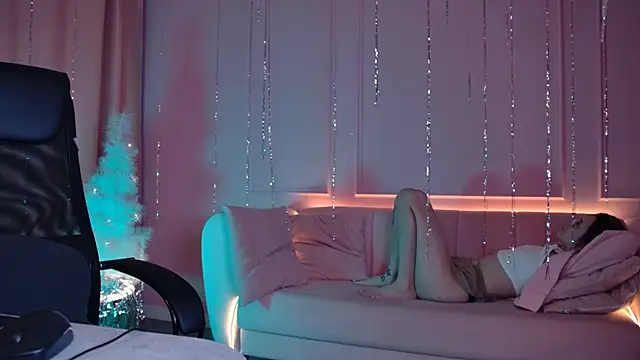 AliceLids's cam snapshot