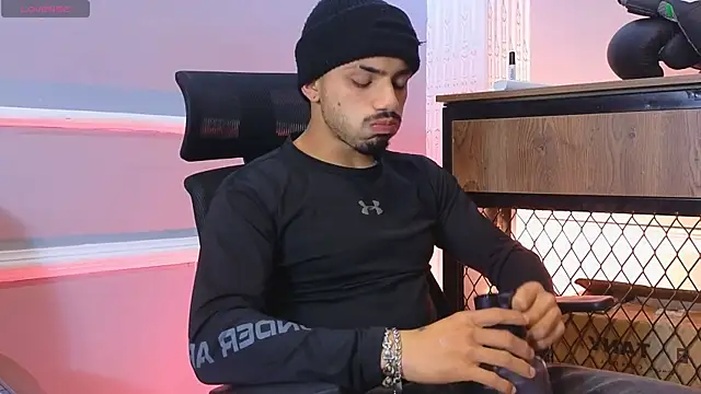 ArturoCardona_ live sex cam