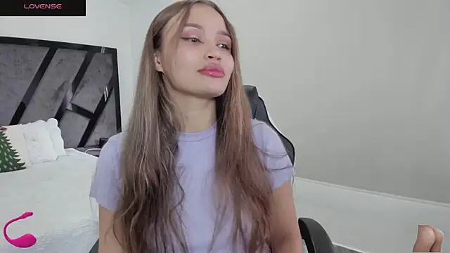 AnnieAndStefan live sex cam