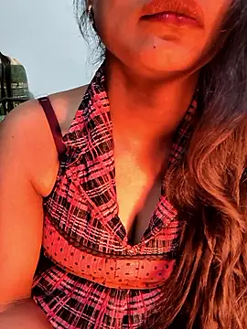 Cute_Ma-y-ra's cam snapshot