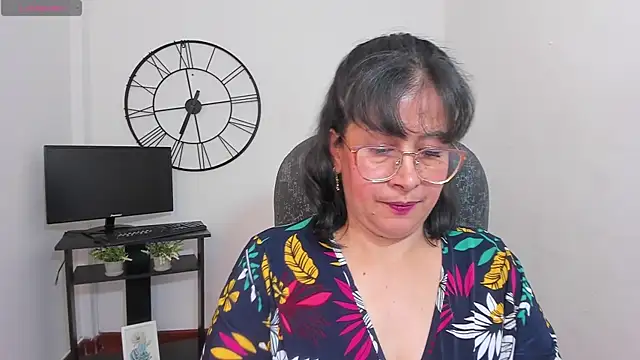 christy_ant's cam snapshot