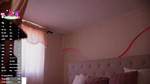 LuanaRisque live sex cam