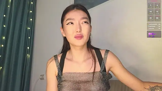 AudreyMell live sex cam