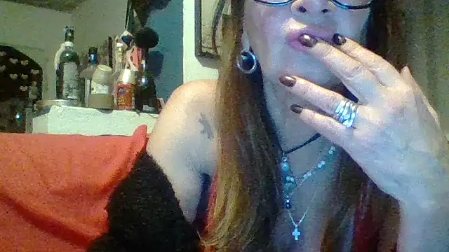 gildamilf live sex cam