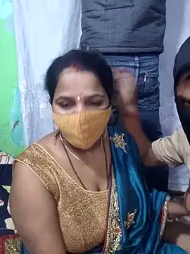 Aditya_sanjna's cam snapshot