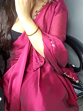 aliyaah_singh live sex cam