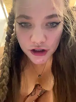 Holy_Tereza live sex cam