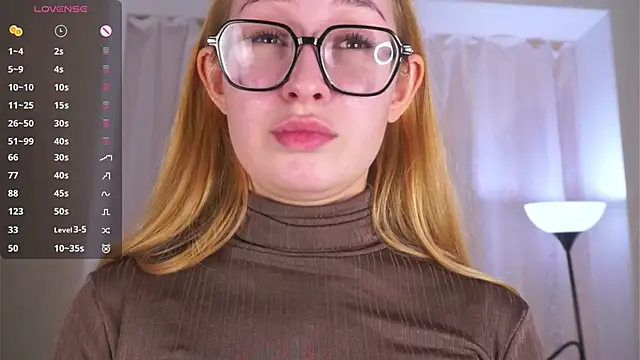 NeliaStarnaud's cam snapshot