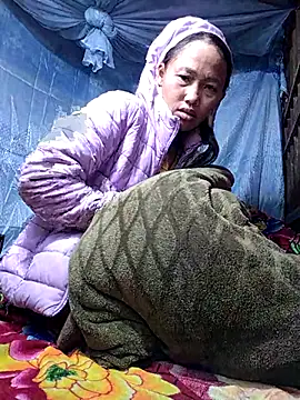 PhamPm70's cam snapshot