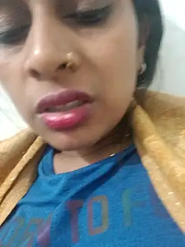 nehakapoor89's cam snapshot