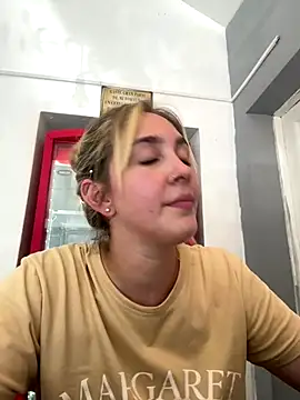 ayebran's cam snapshot