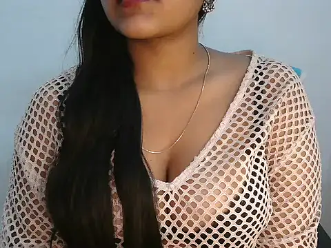 Cute_Vinni's cam snapshot