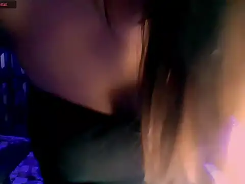 Nicole-wallace's cam snapshot