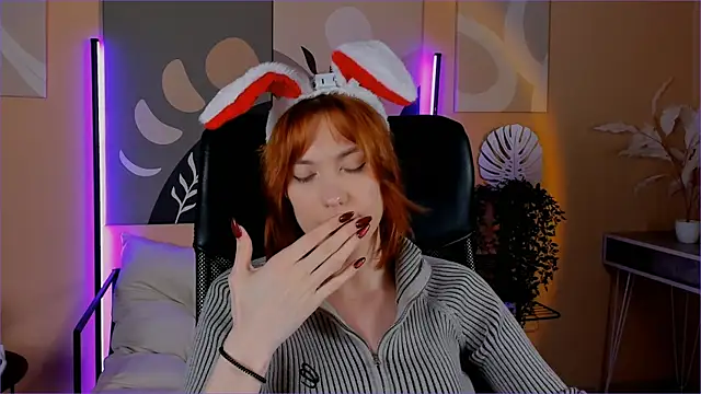 SierraHarper's cam snapshot