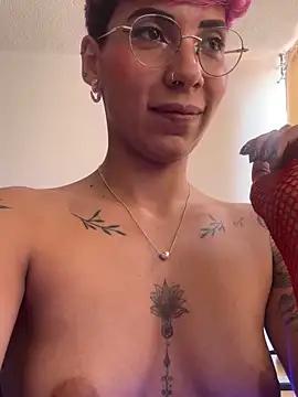 MiaMorgan_'s cam snapshot