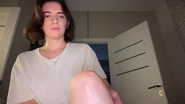 Take_Me_Awayy's cam snapshot