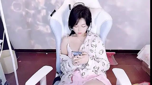 -huahua-'s cam snapshot