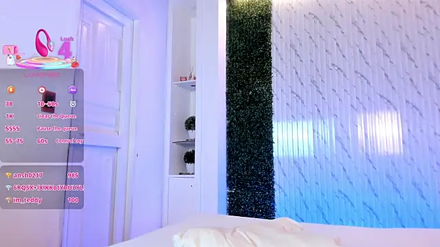 AidaJones's cam snapshot