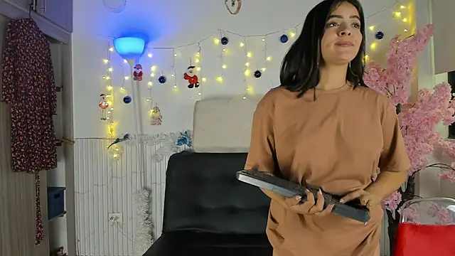 Nicole_diaz7's cam snapshot