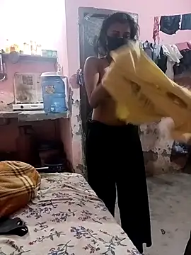 Desipari_777 live sex cam