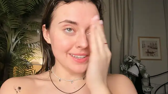 ThelmaJusto live sex cam