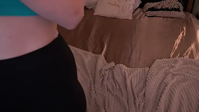 IceDanielles's cam snapshot