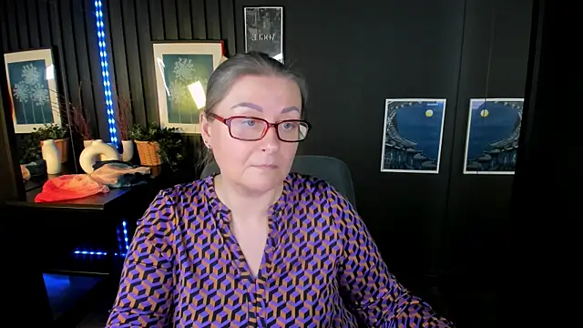 AlexandraKind live sex cam