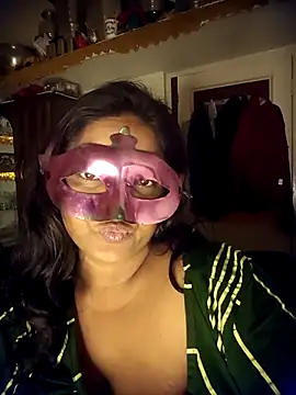 Cutie_Tumpa_ live sex cam