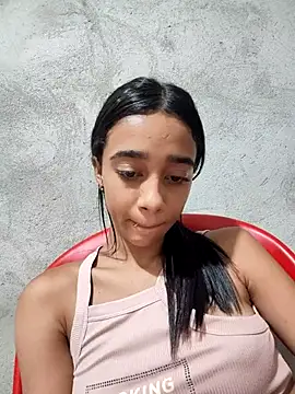 Zoe_Sweett18 live sex cam