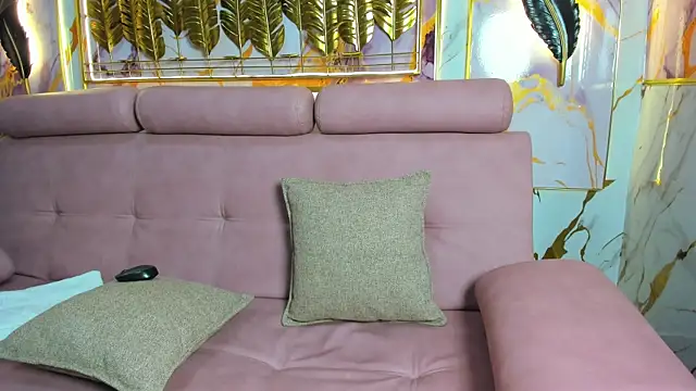 GoldenMusee_ live sex cam