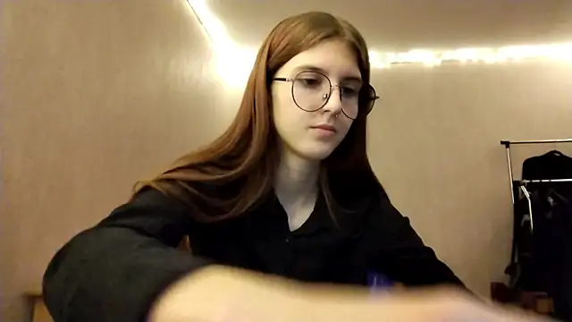 VictorinaMccorey live sex cam