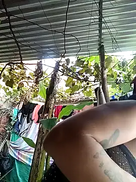 Rous-squir live sex cam