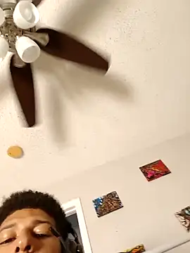 BigPrettyDick777 live sex cam