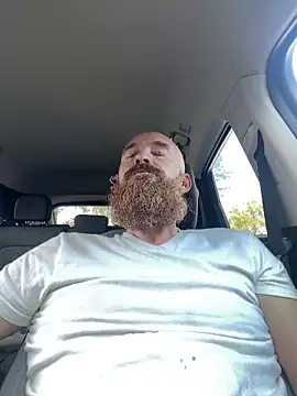 32XRedBeard live sex cam