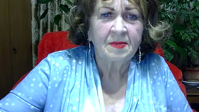 Emma52610 live sex cam