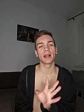 nickdtr23's cam snapshot