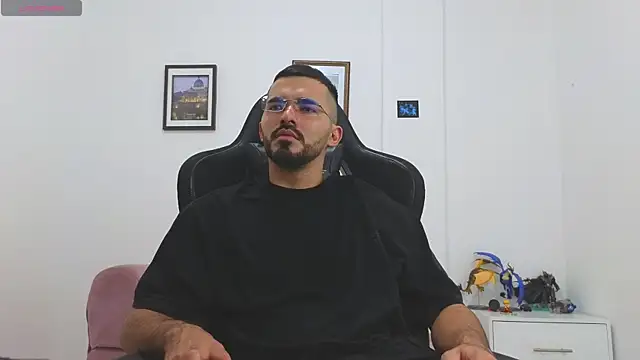 Massimoo_07 live sex cam