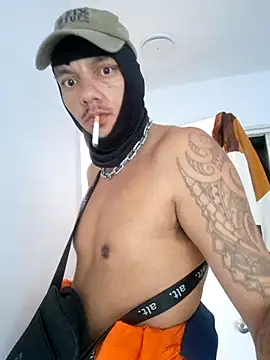 TAIZWRLD live sex cam