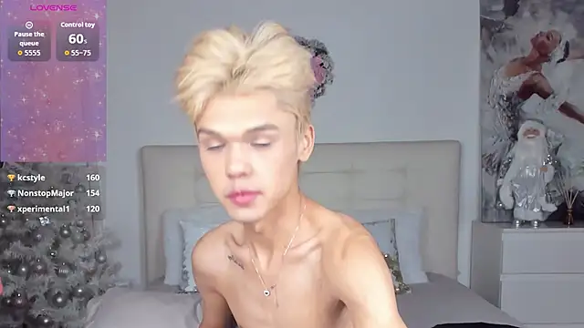 Felix_Rey's cam snapshot